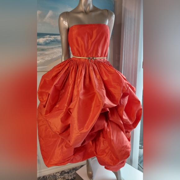 $8,690 OSCAR DE LA RENTA RED SILK DRAPED RUNWAY GOWN US XL - Picture 10 of 16